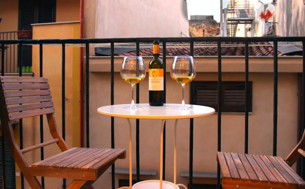 Alkenhouse Ballaro Apartment Palermo Italy